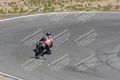 media/Apr-20-2025-AHRMA (Sun) [[393a79c373]]/Race/Group 7/Turn 4b/